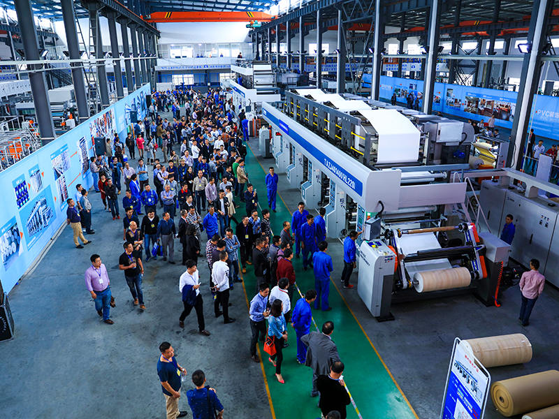 جلسه نمایش محصول جدید